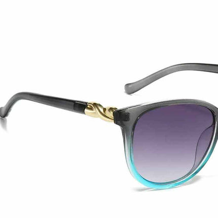 Women’s Retro Cat Eye Sunglasses, UV400 Protection Gradient Lens Fashion Shades for Driving Outdoor