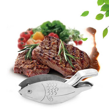 Fish-Shaped Stainless Steel Lemon Squeezer – Manual Juicer for Lemons & Limes