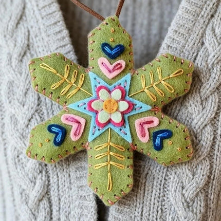 4PCS Random Color Finished DIY Christmas Snowflake Felt Ornaments - Ready-to-Use Craft Decor Kit for Holiday Tree Hanging, Home Party Decoration
