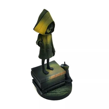 Little Nightmares Game Figure Six Nomes Yellow Raincoat Stand Model Statue Toys
