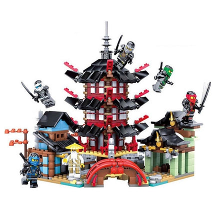 810PCS Ninjago Ninja Temple Set Building Blocks Brinquedos Infantis Presentes De Aniversário