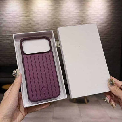 New Aluminium Phone Case Cover for iPhone 18 Pro Max, Burgundy