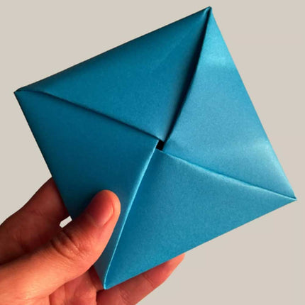 DDAKJI Games Battle Flip Challenge Squid Game Ready Made Large Cards Easy Flip