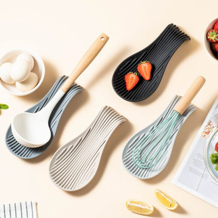 1pcs Random Silicone Spoon Holder Heat Resistant Kitchen Spoon Rest Utensil Holder