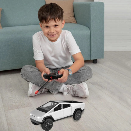 Rechargeable 1:24 Tesla Cyber Truck Remote Control Car Toy Gift For Kids Gifts