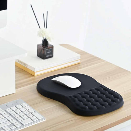 Ergonomic Memory Foam Gaming Mouse Pad with Honeycomb Massage Wrist Rest, Non-Slip PU Base Mouse Mat Multi Colors Optional
