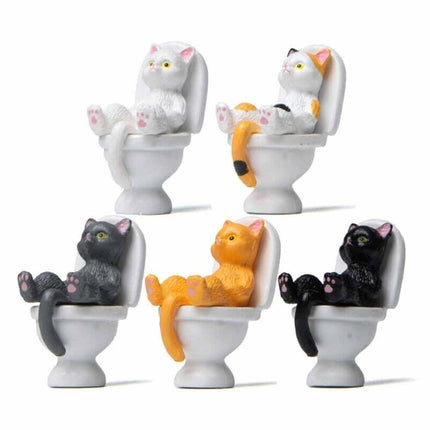 Cat On Toilet Statue Landscape Figurine Miniatures Ornament Home Decorations