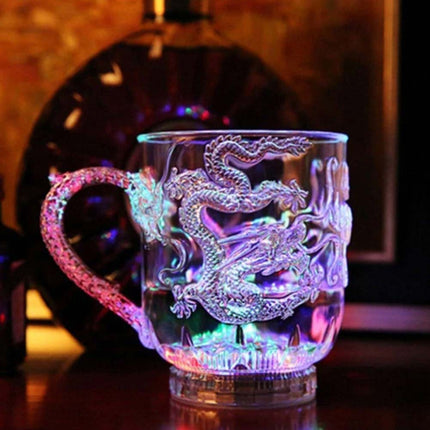 Dragon Pattern Color Changing Light Up Mug Novelty Drinking Cup Gift