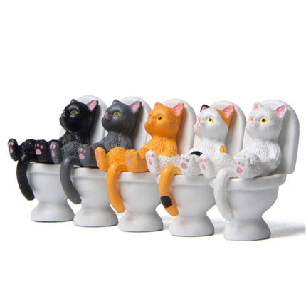 Cat On Toilet Statue Landscape Figurine Miniatures Ornament Home Decorations