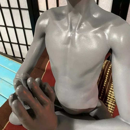 MEDITATING ALIEN Garden Statue Art Sculpture Resin Ornament Sculptures Decor 15CM