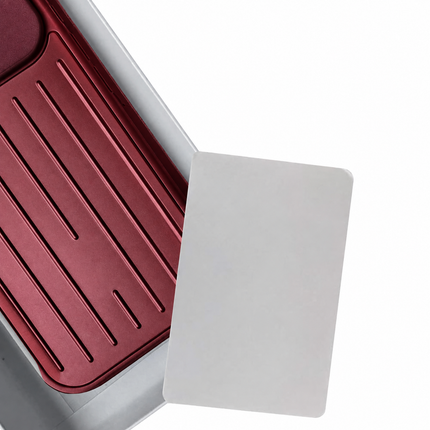 Burgundy aluminium-look phone case for iPhone 17 Pro Max - view 4